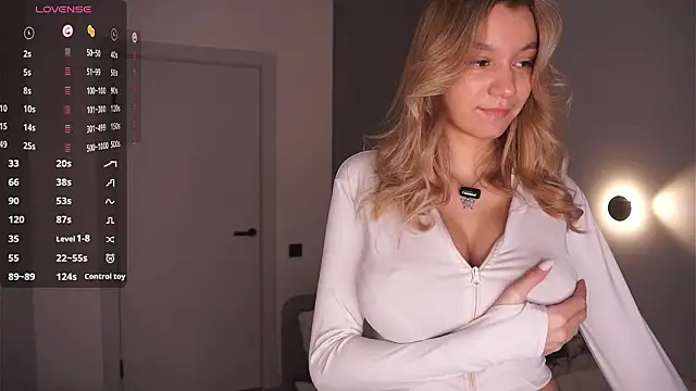 BrynnHolverson online show from 11, 3, 2026