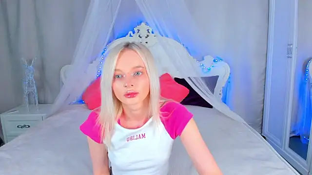 Snapshot of AlessaKiss chatting on 22, 6, 2026 AlessaKiss online show from 22, 6, 2026