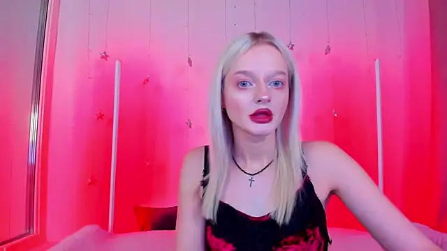 Snapshot of AlessaKiss chatting on 18, 7, 2026 AlessaKiss online show from 18, 7, 2026