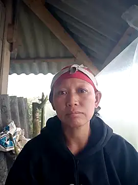 Snapshot of nui-show chatting on 11, 11, 2025 nui-show online show from 11, 11, 2025