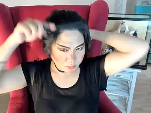 GoldenTs69 online show from 23, 11, 2025