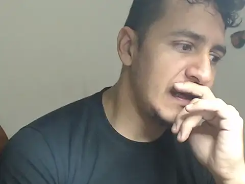 Snapshot of DarkTheKing chatting on 19, 10, 2025 DarkTheKing online show from 19, 10, 2025