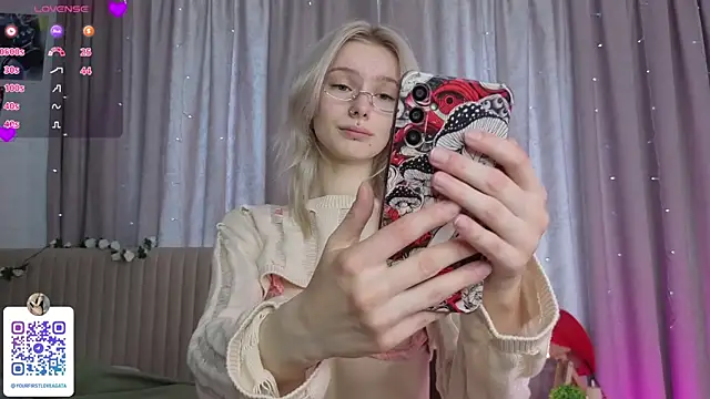 Snapshot of Sunshine_agata chatting on 9, 6, 2026 Sunshine agata online show from 9, 6, 2026