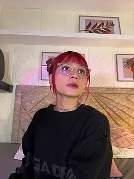 Snapshot of Emma_duff chatting on 14, 6, 2026 Emma duff online show from 14, 6, 2026
