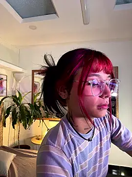 Snapshot of Emma_duff chatting on 18, 7, 2026 Emma duff online show from 18, 7, 2026