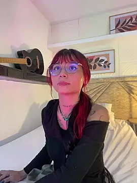 Emma duff online show from 19, 3, 2026