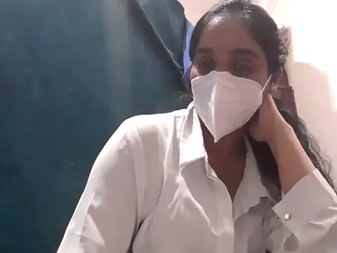 shainiasha1 online show from 25, 5, 2026