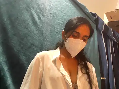 shainiasha1 online show from 27, 5, 2026