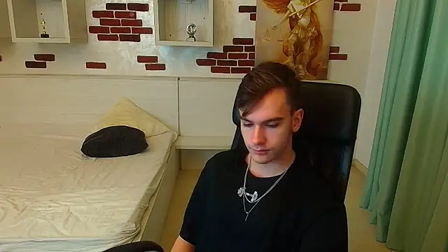 BradyFlint online show from 4, 12, 2025