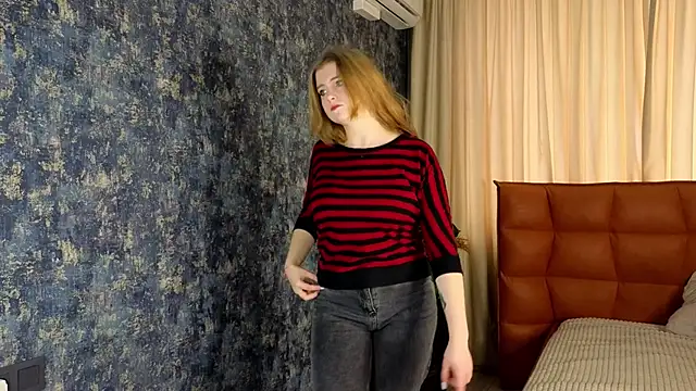 NightSaffron online show from 28, 11, 2025