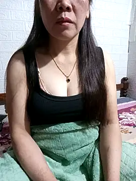 tabby-cat11 online show from 17, 12, 2025