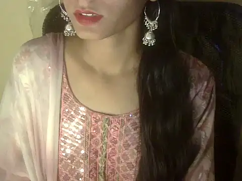 Snapshot of Shezi_N chatting on 21, 10, 2025 Shezi N online show from 21, 10, 2025