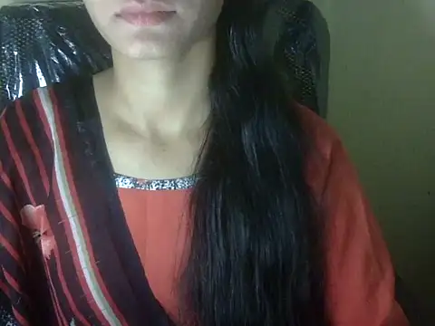 Snapshot of Shezi_N chatting on 30, 10, 2025 Shezi N online show from 30, 10, 2025