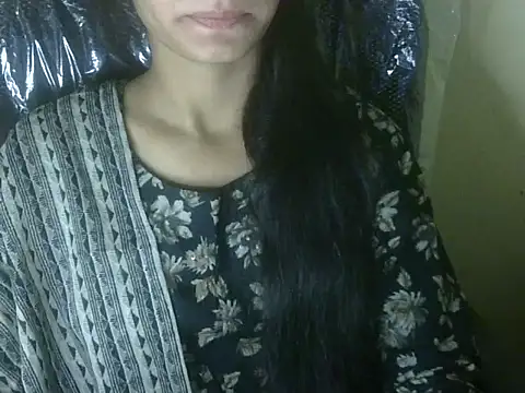 Snapshot of Shezi_N chatting on 25, 10, 2025 Shezi N online show from 25, 10, 2025