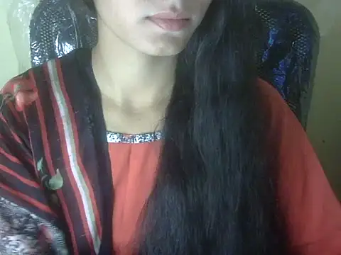 Snapshot of Shezi_N chatting on 29, 10, 2025 Shezi N online show from 29, 10, 2025