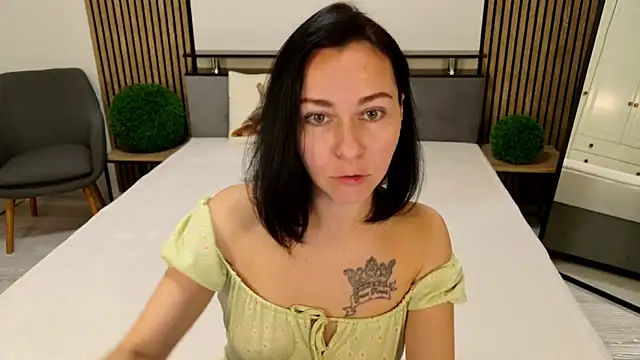 DitaNoir online show from 20, 10, 2025