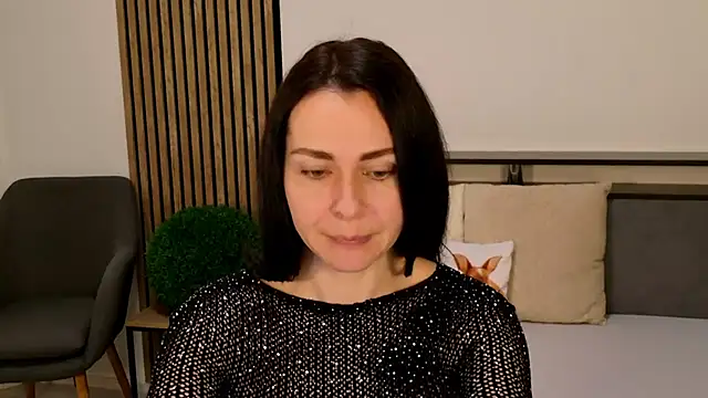 DitaNoir online show from 6, 3, 2026