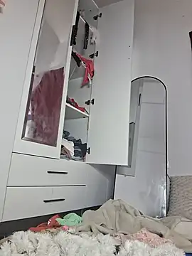 Snapshot of Your_Desires07 chatting on 19, 2, 2026 Your Desires07 online show from 19, 2, 2026