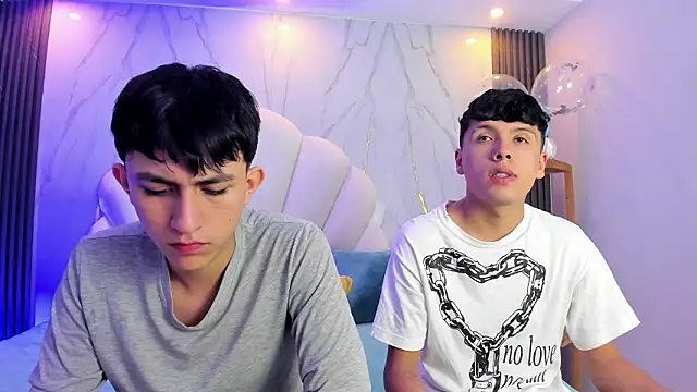 hoot booys  online show from 20, 2, 2026