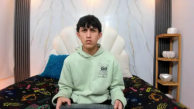 hoot booys  online show from 10, 1, 2026