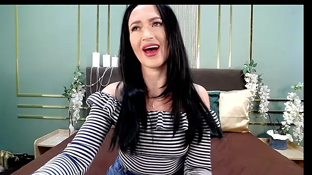 Snapshot of JaneWalch chatting on 5, 3, 2026 JaneWalch online show from 5, 3, 2026