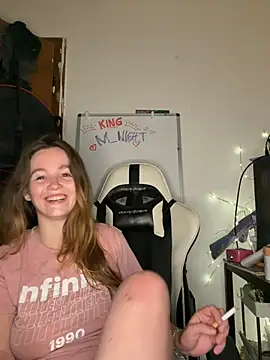 Rhyumii online show from 17, 7, 2026