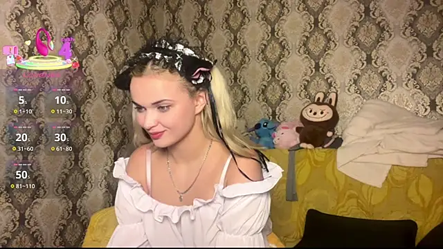 Mirabella333 online show from 5, 11, 2025