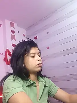 petite coral online show from 22, 12, 2025