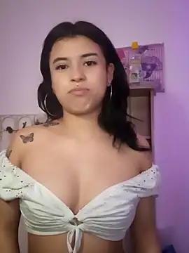 Snapshot of petite_coral chatting on 20, 2, 2026 petite coral online show from 20, 2, 2026