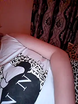 Ariana381 online show from 1, 11, 2025