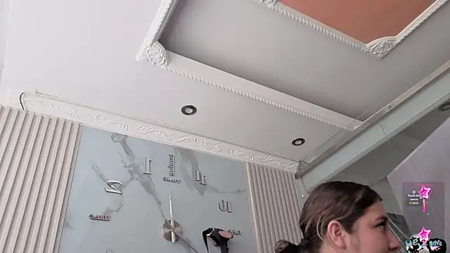 Snapshot of miaa_as_ chatting on 25, 11, 2025 miaa as online show from 25, 11, 2025