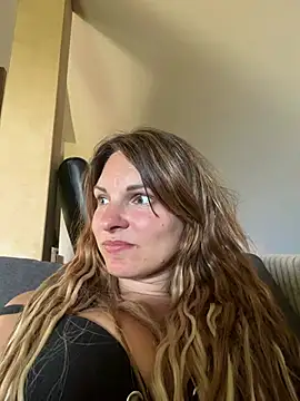 Snapshot of kinkysarahx chatting on 30, 5, 2026 kinkysarahx online show from 30, 5, 2026