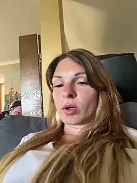 Snapshot of kinkysarahx chatting on 25, 5, 2026 kinkysarahx online show from 25, 5, 2026