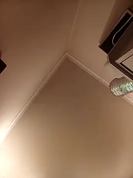 lilivalkova online show from 4, 4, 2026