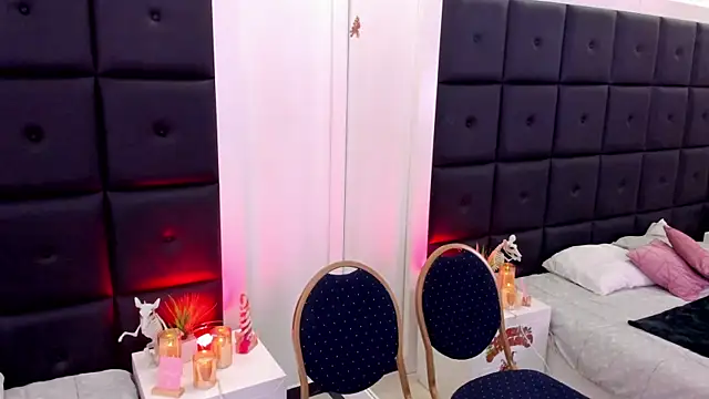 TamaraLeen online show from 17, 11, 2025