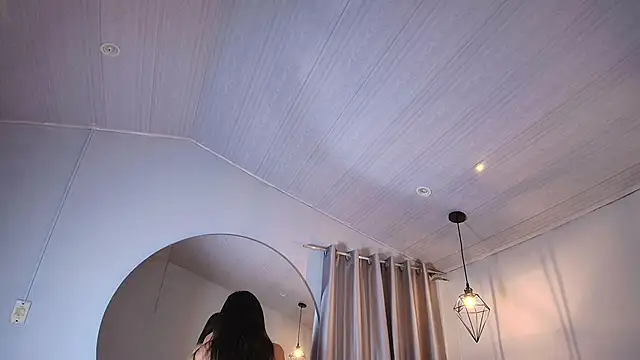 ivy bonnie online show from 6, 11, 2025