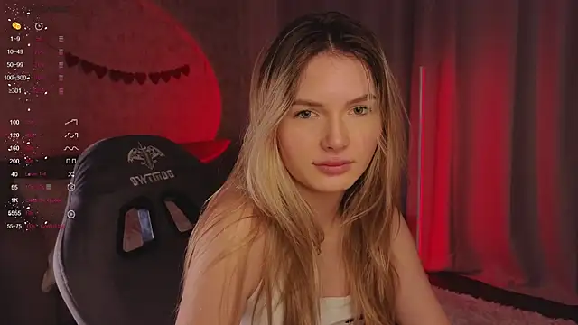 EvelynSin online show from 16, 11, 2025