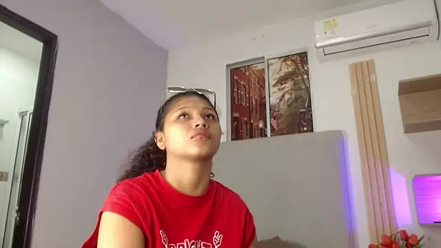 Snapshot of miel_alisha chatting on 7, 2, 2026 miel alisha online show from 7, 2, 2026