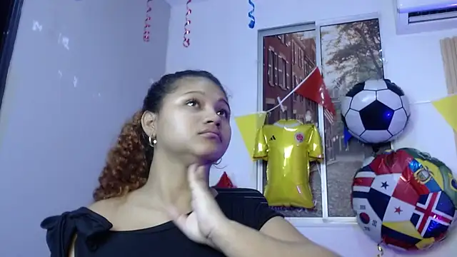 Snapshot of miel_alisha chatting on 17, 6, 2026 miel alisha online show from 17, 6, 2026