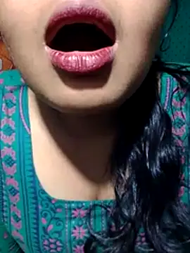 sexylive1100 online show from 13, 1, 2026