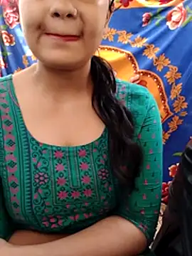 sexylive1100 online show from 13, 1, 2026