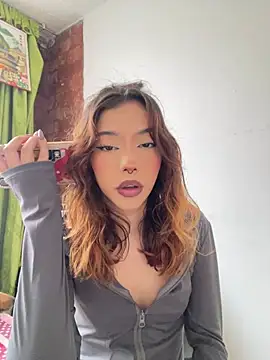 MiaaCute- online show from 9, 7, 2026
