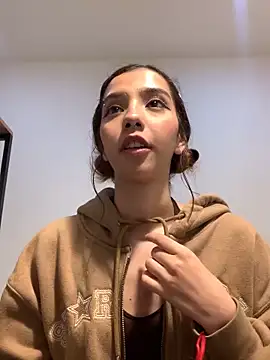 MiaaCute- online show from 10, 3, 2026