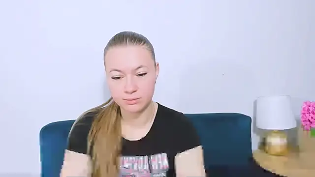 LeaNaughty online show from 30, 11, 2025