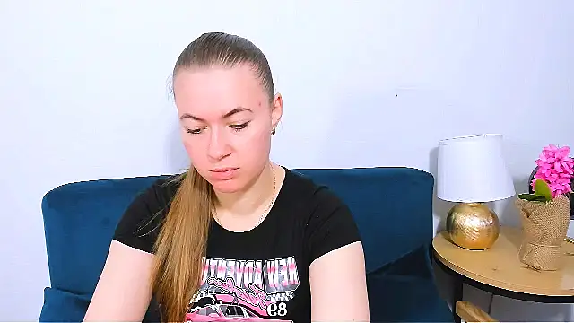 LeaNaughty online show from 16, 11, 2025