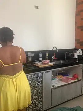 NatashaAzura online show from 11, 11, 2025