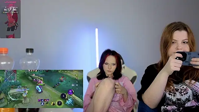 akemichkaa online show from 14, 1, 2026