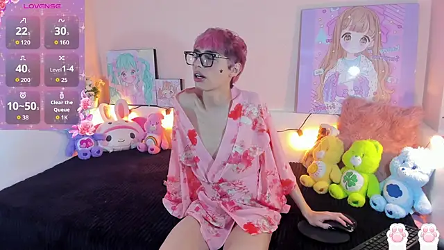 Strawberry Kitty  online show from 1, 12, 2025