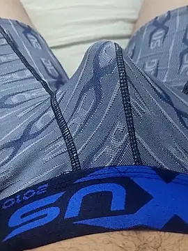 Snapshot of El_pajitas35 chatting on 18, 10, 2025 El pajitas35 online show from 18, 10, 2025