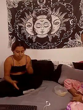 emily n abby online show from 4, 3, 2026